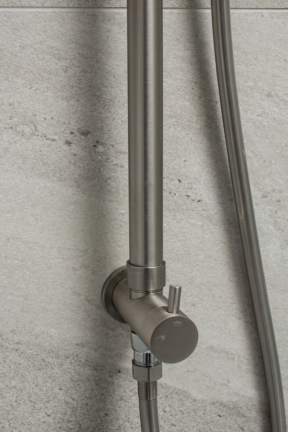 ARUVO™ VENTRO Shower Column | Brushed Nickel - Image 6